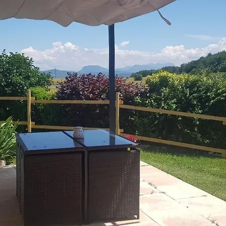 Combet Climatise Avec Jacuzzi *